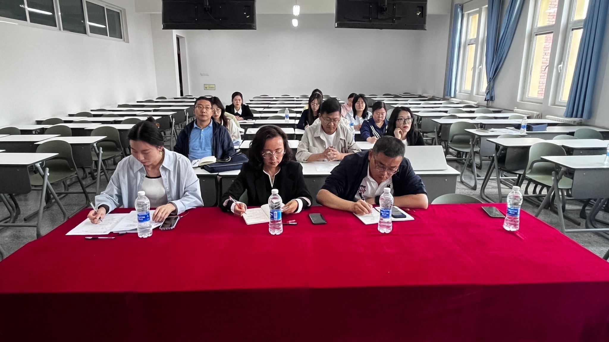 兰州信息科技学院健康工程学院——聚焦人才培养质量 共探专业发展新篇专业人才培养目标合理性论证答辩圆满举行​